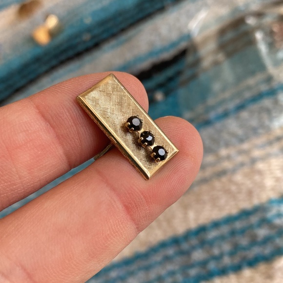 Gold cuff links with black rhinestones - Picture 5 of 5